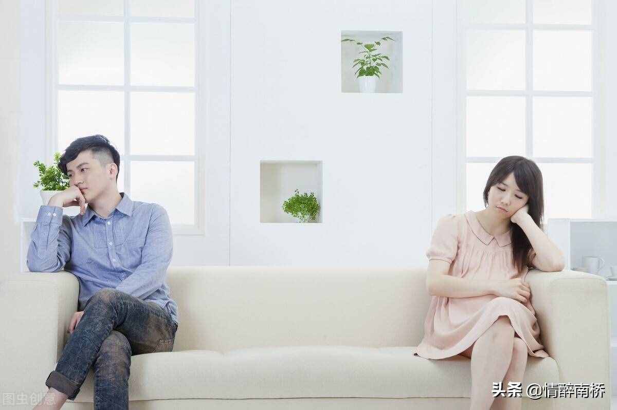 鸟笼婚姻游戏_鸟笼婚姻游戏手机汉化版百度云_鸟笼婚姻游戏手机