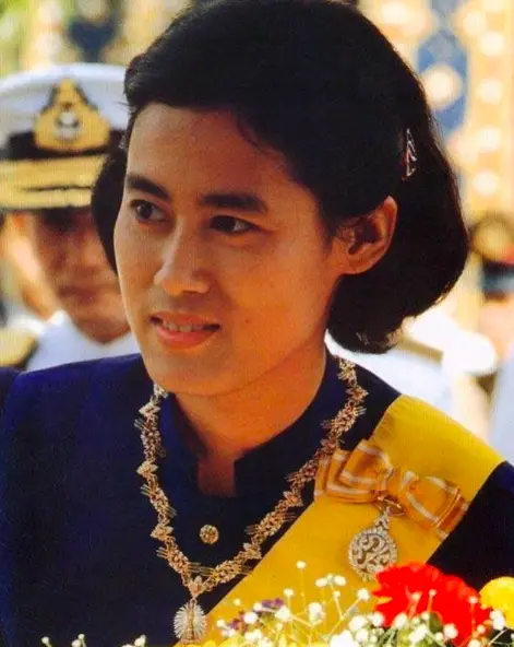 泰国王室成员诗琳通公主：坚韧善良智慧的传奇人生